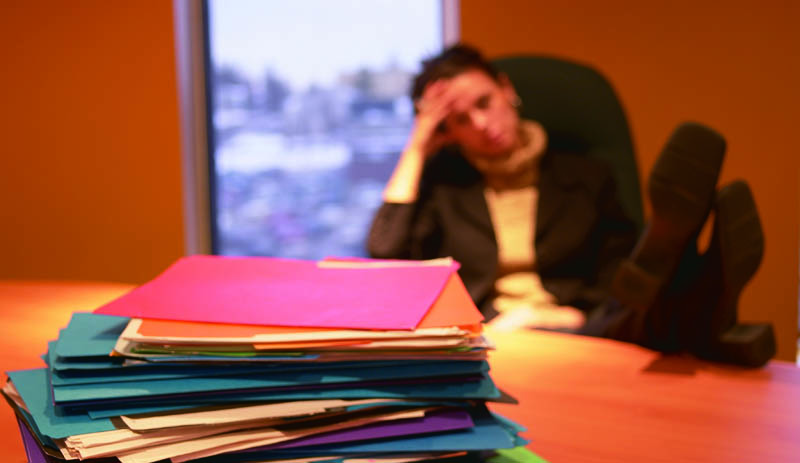 Aprende a gestionar el estrs laboral con estos consejos de salud